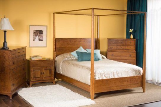 Gat Creek Garrett Canopy bed