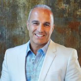 Ramsin Khachi, Cambria